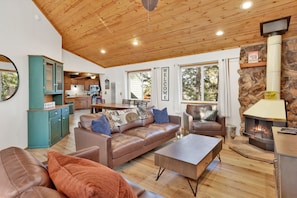 Cabin, Multiple Beds, Hot Tub, Mountain View (2413) | Living area - Natures Delight #2413 (Big Bear Lake)