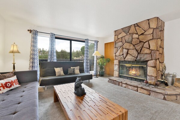 Bear Meadow Woods Condo #2341 - Forest Falls, CA