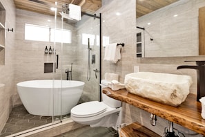 Cabin, Multiple Beds, Hot Tub, Mountain View (2462) | Bathroom | Designer toiletries, towels, toilet paper