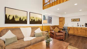 Cabin, Multiple Beds, Patio, Mountain View (2458) | Living area