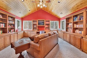 Ferienhütte, Mehrere Betten, Whirlpool, Bergblick (2246) | Innenbereich