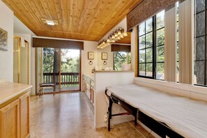 小屋, 多張床, 熱水浴缸, 山景 (2321) | 客房景觀