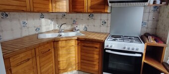 Bel Appartement Emplacement Idéal en Centre Ville, Proche Thermes et Commerces