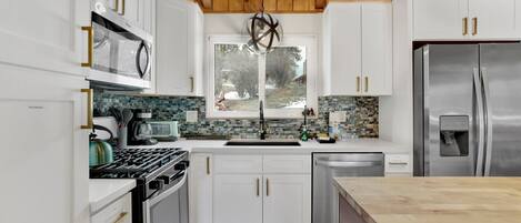 Appart'hôtel, plusieurs lits, patio, vue montagne (2134) | Cuisine privée