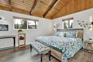 2 bedrooms, individually decorated, individually furnished, bed sheets - Ursa Major #2134 (Big Bear Lake)