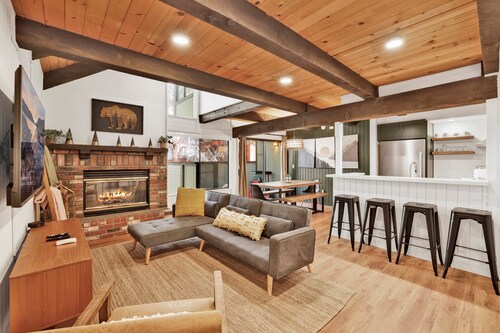 Summit SKI Haus #2460