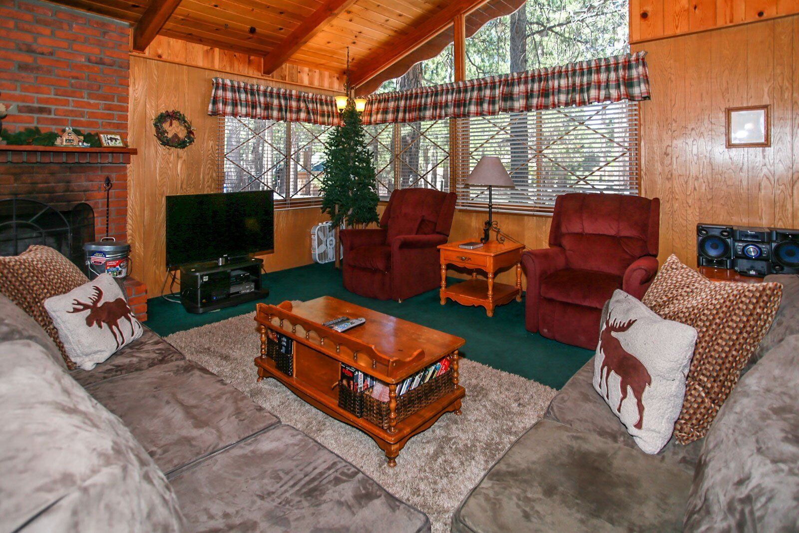 獨棟房屋, 多張床, 陽台, 山景 (1336) | 起居區 | 壁爐