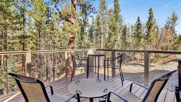 Casa, várias camas, varanda, vista para a montanha (1531) | Vista do quarto