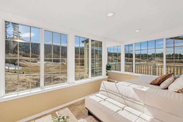 숙박 시설의 전망