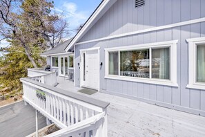 View from room - Lassen Paradise #2010 (Big Bear Lake)