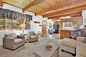 Cabin, Multiple Beds, Hot Tub, Mountain View (2355) | Living area | Fireplace - MI Casa ES SU Casa #2355 (Big Bear Lake)