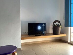 Interior - La Calita Del Versalles
 (Faro de Cullera)