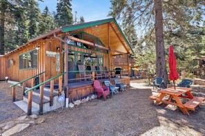 Property grounds - Bear CUB Cabin #2069 (Big Bear Lake)