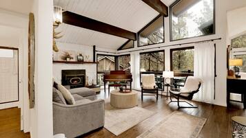 Cabin, Multiple Beds, Hot Tub, Mountain View (2193) | Living area | Fireplace, books