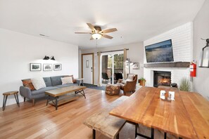 Condo, Multiple Beds, Patio, Mountain View (2205) | 2 bedrooms, individually decorated, individually furnished - Brownie's DEN #2205 (Big Bear Lake)