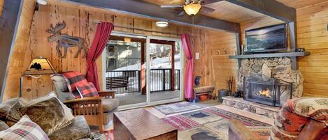 Hytte, flere senger, spabadekar, fjellutsikt (1946) | Oppholdsområde