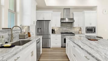 Cabin, Multiple Beds, Patio, Mountain View (2336) | Private kitchen | Coffee/tea maker