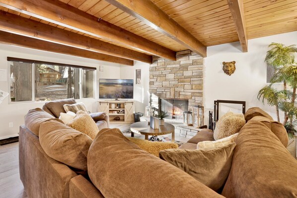 Cabin, Multiple Beds, Hot Tub, Mountain View (2257) | Living area | Fireplace - THE Teddy Bear Chalet #2257 (Big Bear Lake)