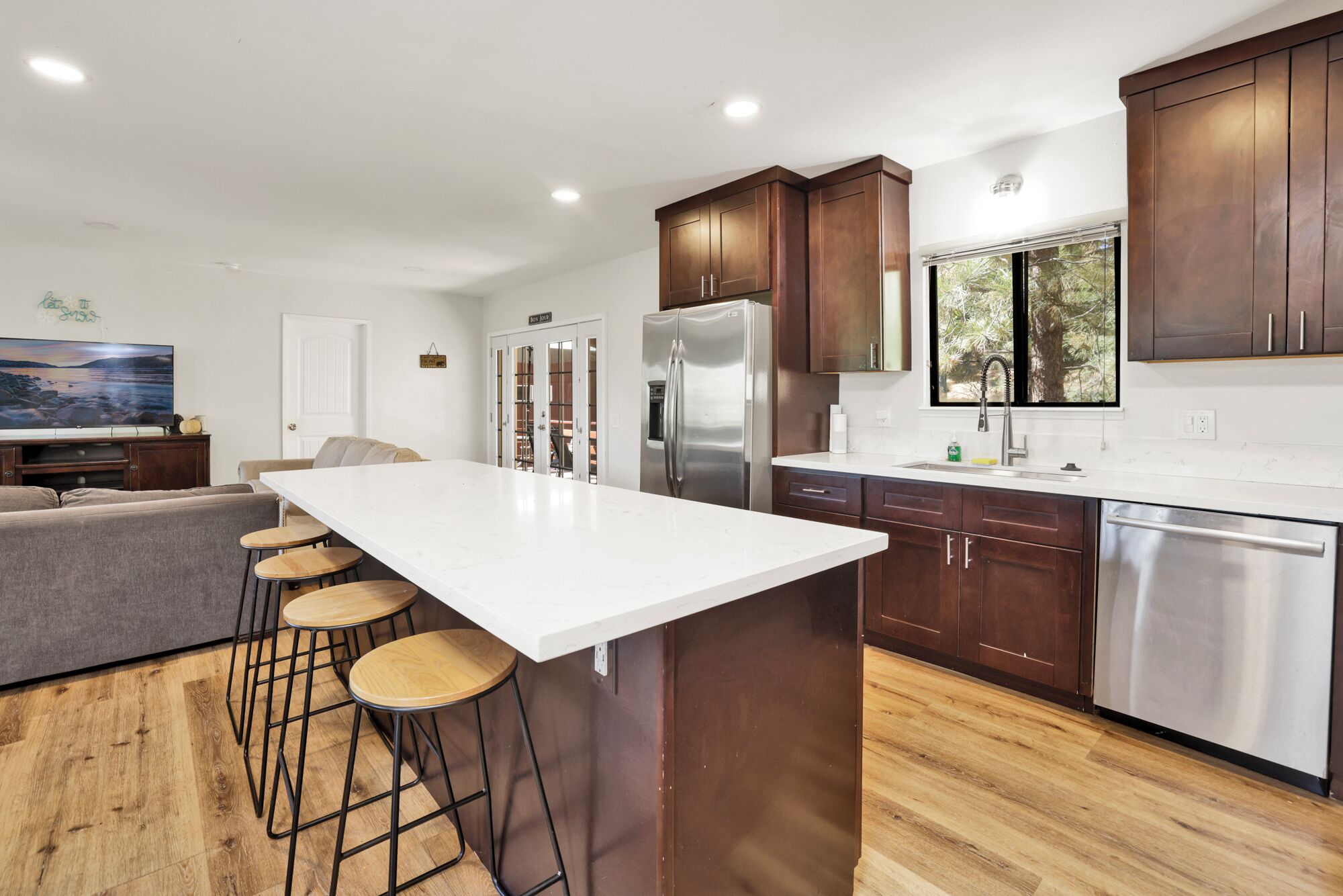 Cabin, Multiple Beds, Hot Tub, Mountain View (2160) | Private kitchen | Coffee/tea maker