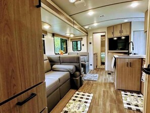 Smart TV, books - City-Accessible Camper (Goldston)