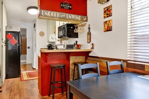 Cabin, Multiple Beds, Patio, Mountain View (2183) | Private kitchen