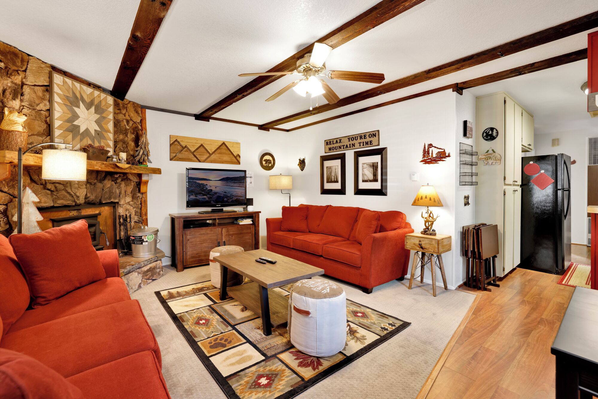 Cabin, Multiple Beds, Patio, Mountain View (2183) | Living area