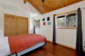 Cabana, várias camas, varanda, vista para a montanha (1916) | 2 quartos, individualmente decorados, individualmente mobiliados