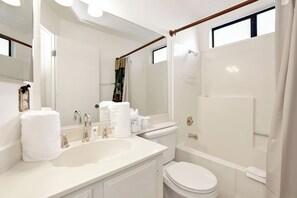 Condo, Multiple Beds, Patio, Mountain View (2365) | Bathroom