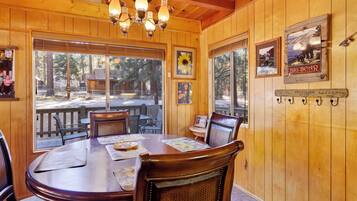 Cabin, Multiple Beds, Patio, Mountain View (2095)