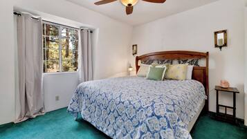 Cabin, Multiple Beds, Hot Tub, Mountain View (2028)