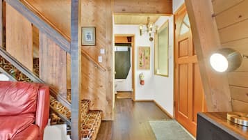 Cabin, Multiple Beds, Patio, Mountain View (2415) | Living area