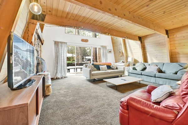 Cabin, Berbilang Katil, Patio, Mountain View (2415) | Ruang tamu