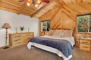 Cabane, plusieurs lits, bain à remous, vue montagne (2147) | 3 chambres, décoration personnalisée, ameublement personnalisé