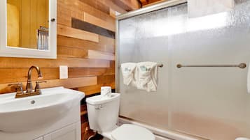 Cabin, Multiple Beds, Patio, Mountain View (2215) | Bathroom | Designer toiletries, towels, toilet paper