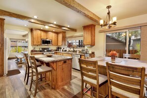 Cabin, Multiple Beds, Hot Tub, Mountain View (2080) | Private kitchen | Coffee/tea maker - Eagle Point Lodge #2080 (Big Bear Lake)