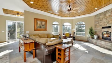 Cabin, Multiple Beds, Hot Tub, Mountain View (2178) | Living area