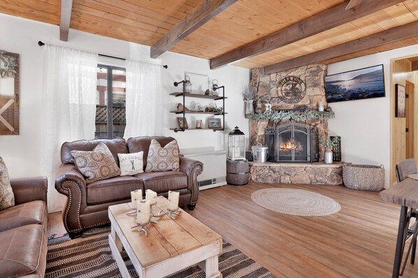 Cabin, Multiple Beds, Patio, Mountain View (2144) | Living area - Pura Vida Bungalow #2144 (Big Bear City)