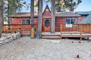 Exterior - THE Talbot Cottage #2391 (Big Bear Lake)