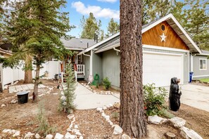 Exterior - Beardise #2329 (Big Bear City)