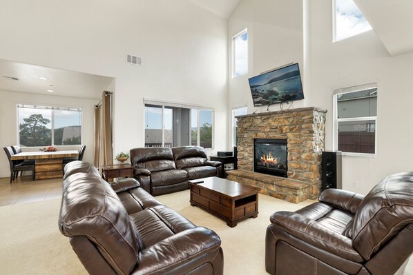 Cabin, Multiple Beds, Patio, Mountain View (2309) | Living area | Fireplace - Maple Mountain Bliss #2309 (Big Bear City)