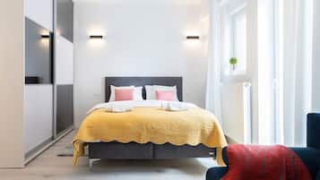 Bügeleisen/Bügelbrett, WLAN, Bettwäsche