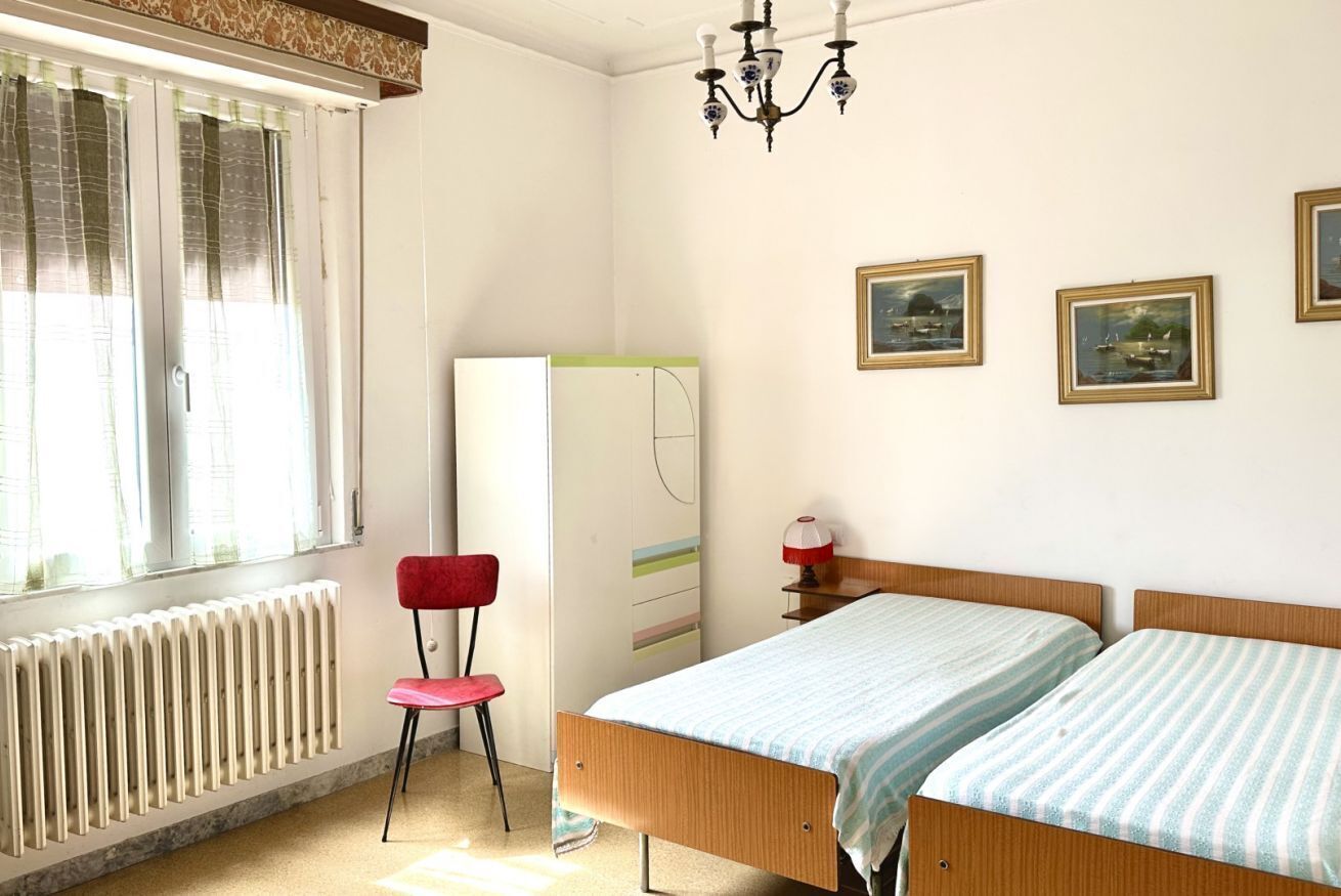 2 sovrum och sängkläder