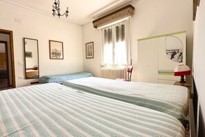 2 Schlafzimmer, Bettwäsche