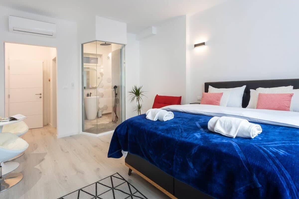 Strykejern/-brett, wi-fi og sengetøy