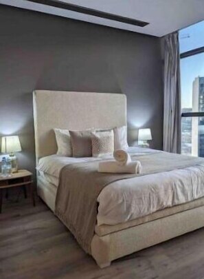 2 bedrooms