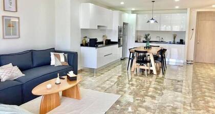 Luxury Oceanfront apartment Oran center