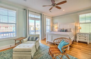 5 slaapkamers, een bureau, een strijkplank/strijkijzer, gratis wifi