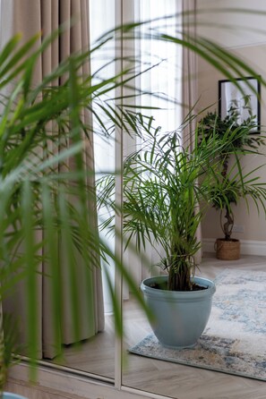 Interior - Luxury Victorian Home London (London)