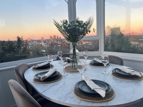 Dining - Luxury Victorian Home London (London)