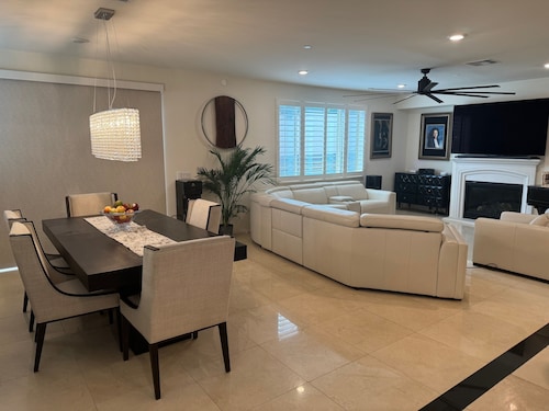 Tranquil Haven: Luxurious Retreat with Unmatched Elegance and Serenity